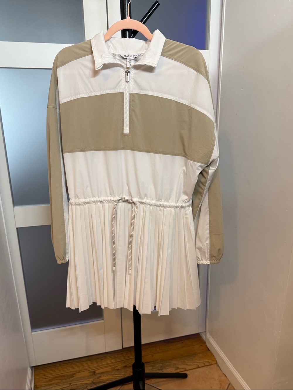 Athleta Power Serve Shell Dress, New without tags, size SP